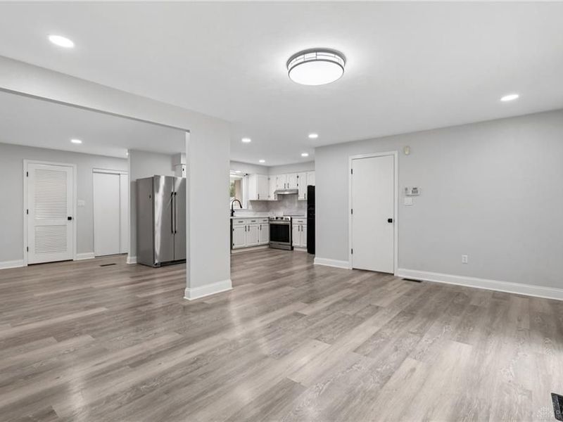 708 Burman Avenue, Dayton, OH 45426 Photo 14