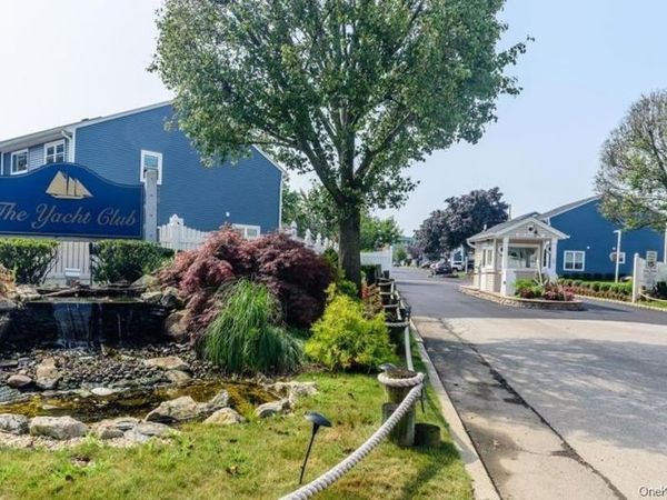 100 Baker Court, Unit 85, Island Park, NY 11558