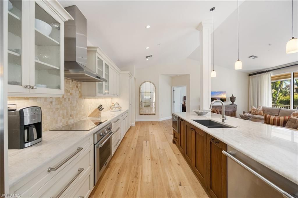 611 10th Ave S, Unit B2, Naples, FL 34102 Photo