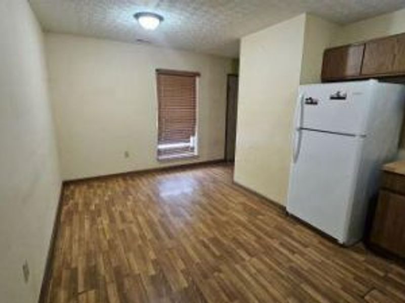 3791 Farm Brook Lane, Columbus, OH 43204 Photo 3