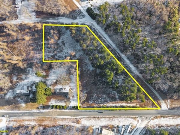 5600 Skyline Avenue, Julian, NC 27283