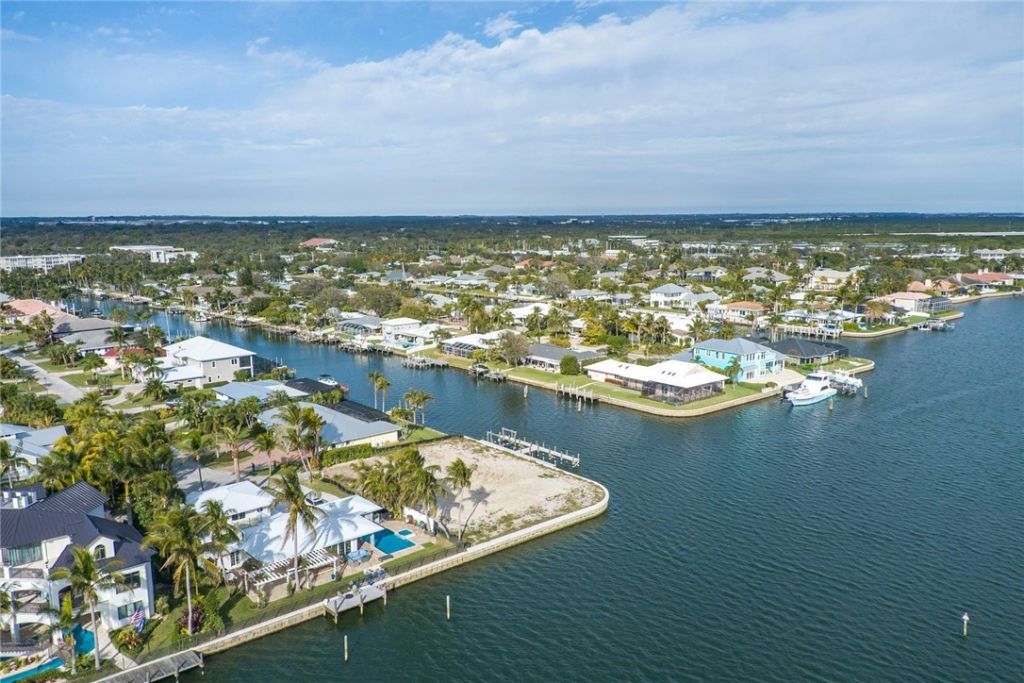 3 Sailfish Road, Vero Beach, FL 32960 Photo