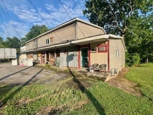 8935, 8937, 893 US Rt 152, Wayne, WV 25570