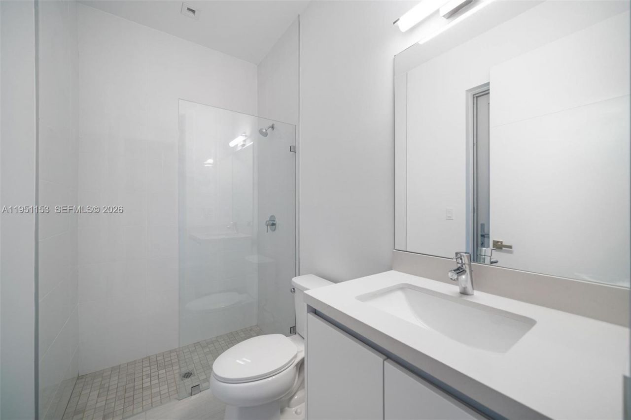 16710 N Botaniko Dr N , Weston, FL 33326 Photo