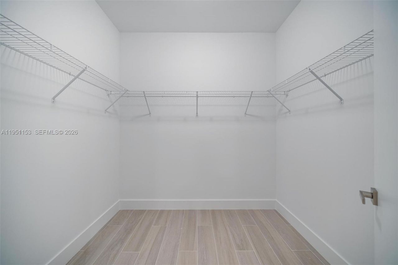 16710 N Botaniko Dr N , Weston, FL 33326 Photo