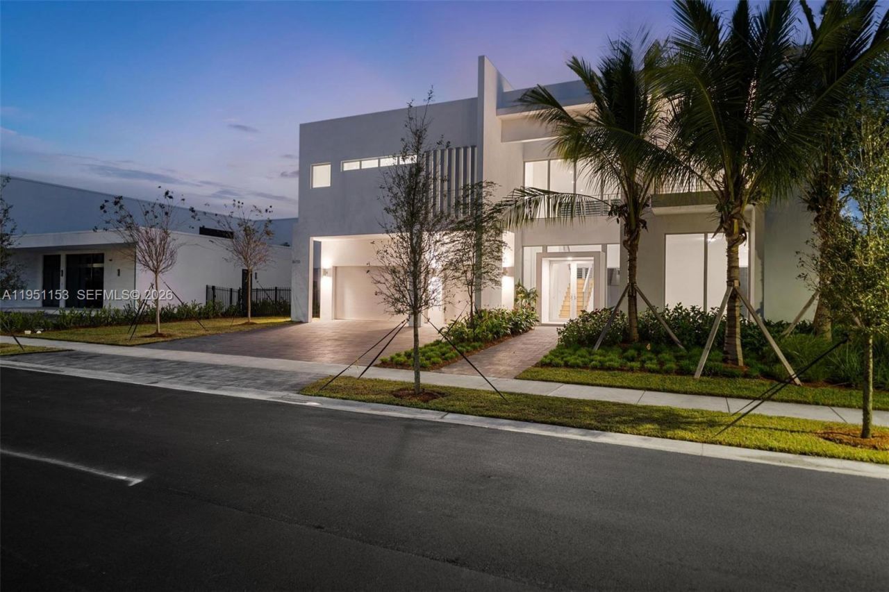 16710 N Botaniko Dr N , Weston, FL 33326 Photo