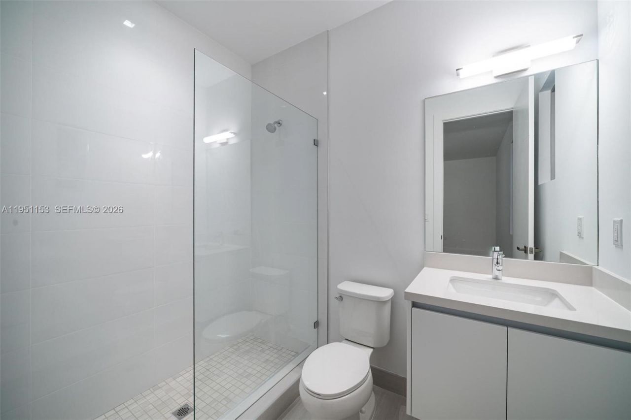 16710 N Botaniko Dr N , Weston, FL 33326 Photo