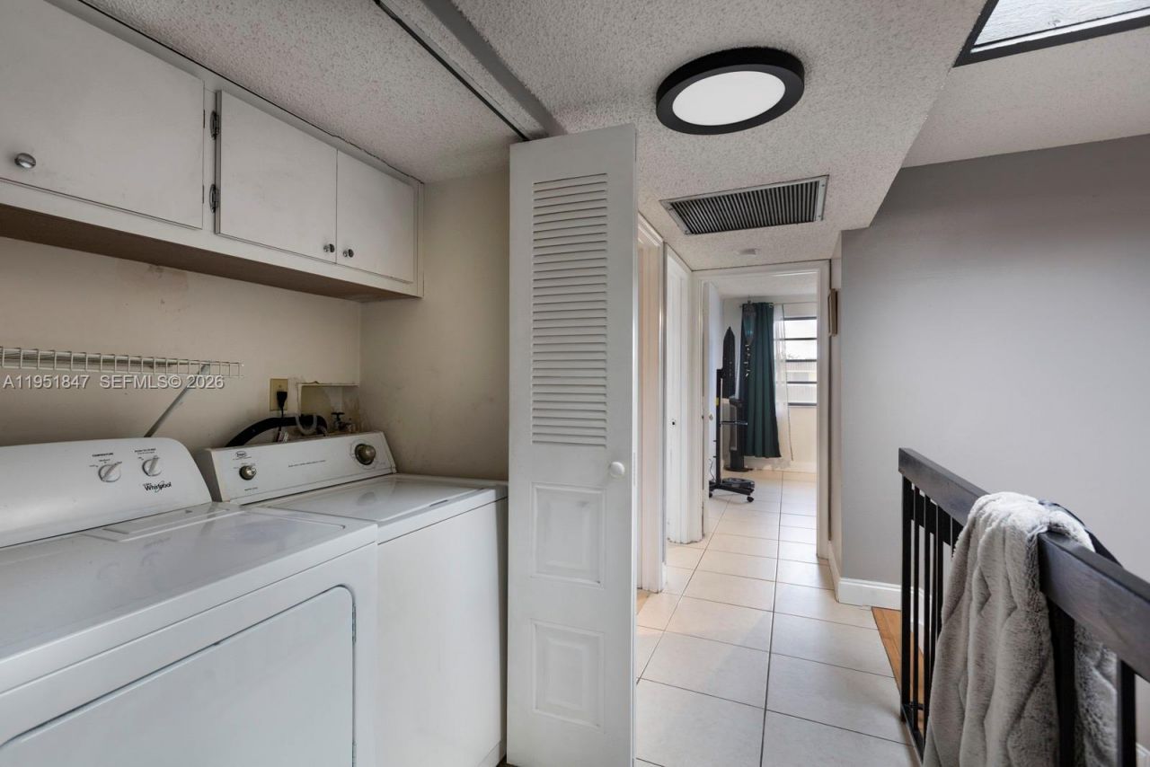 20537 NE 6th Ct, Miami, FL 33179 Photo