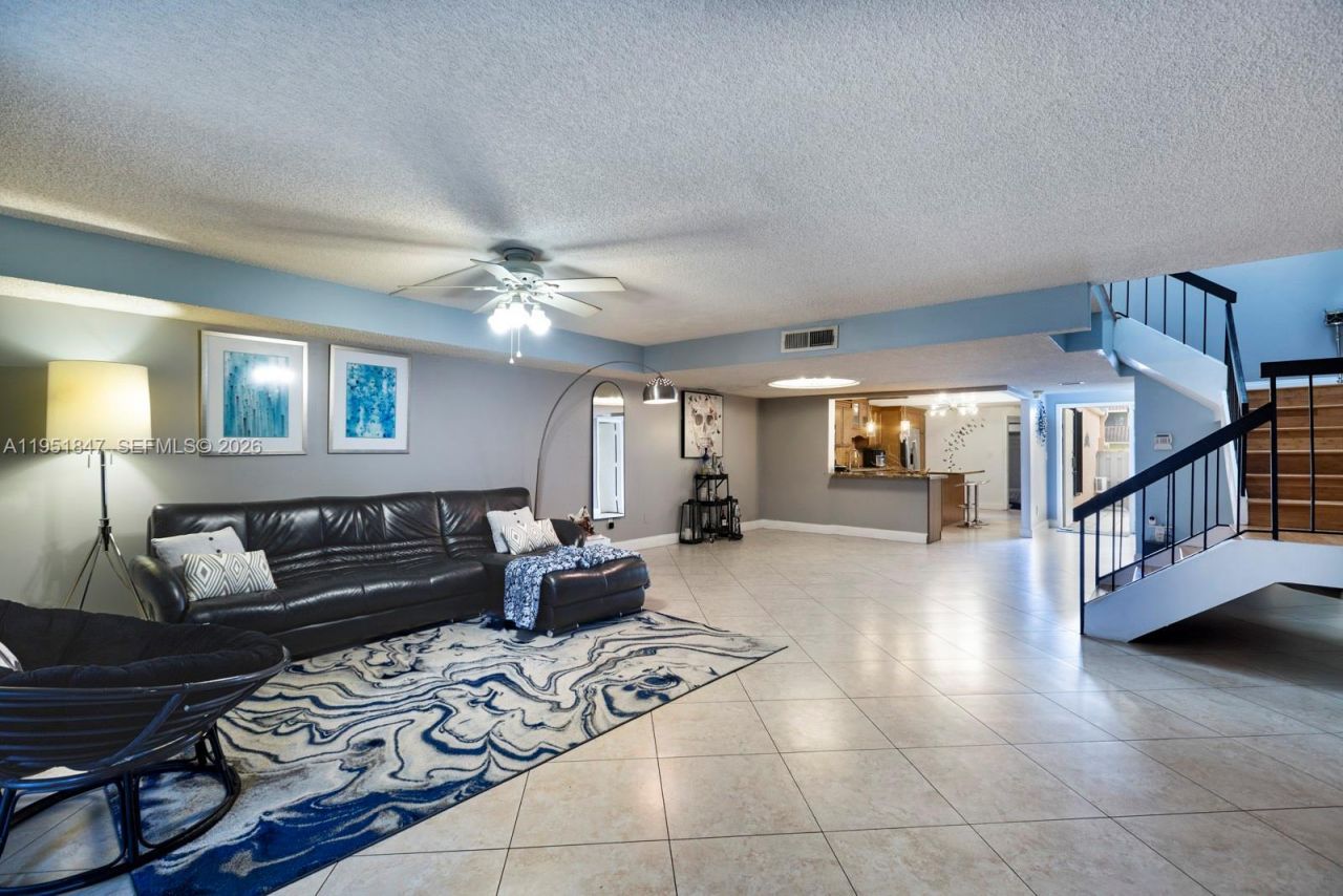 20537 NE 6th Ct, Miami, FL 33179 Photo