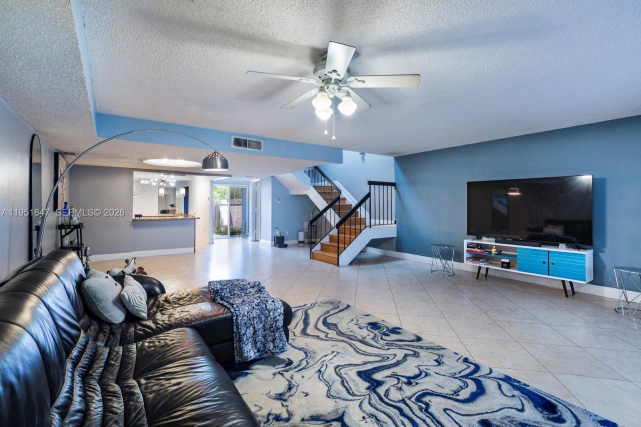 20537 NE 6th Ct, Miami, FL 33179 Photo