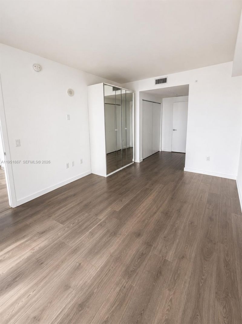 1100 S Miami Ave, Unit 2111, Miami, FL 33130 Photo