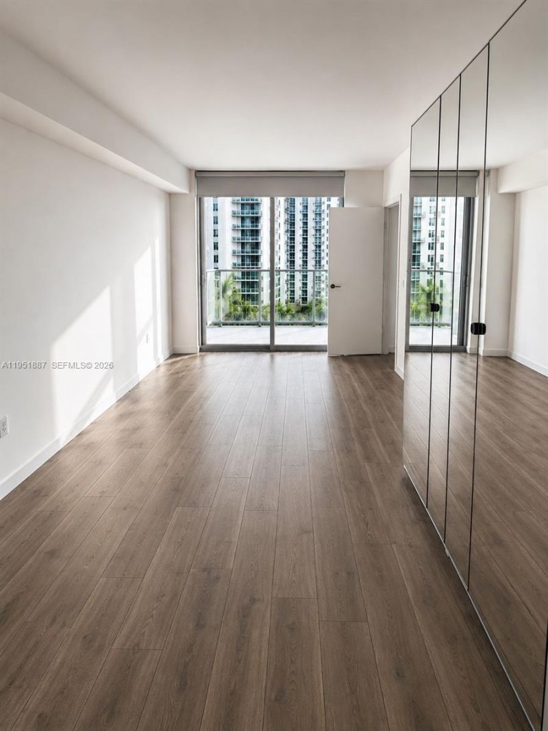 1100 S Miami Ave, Unit 2111, Miami, FL 33130 Photo