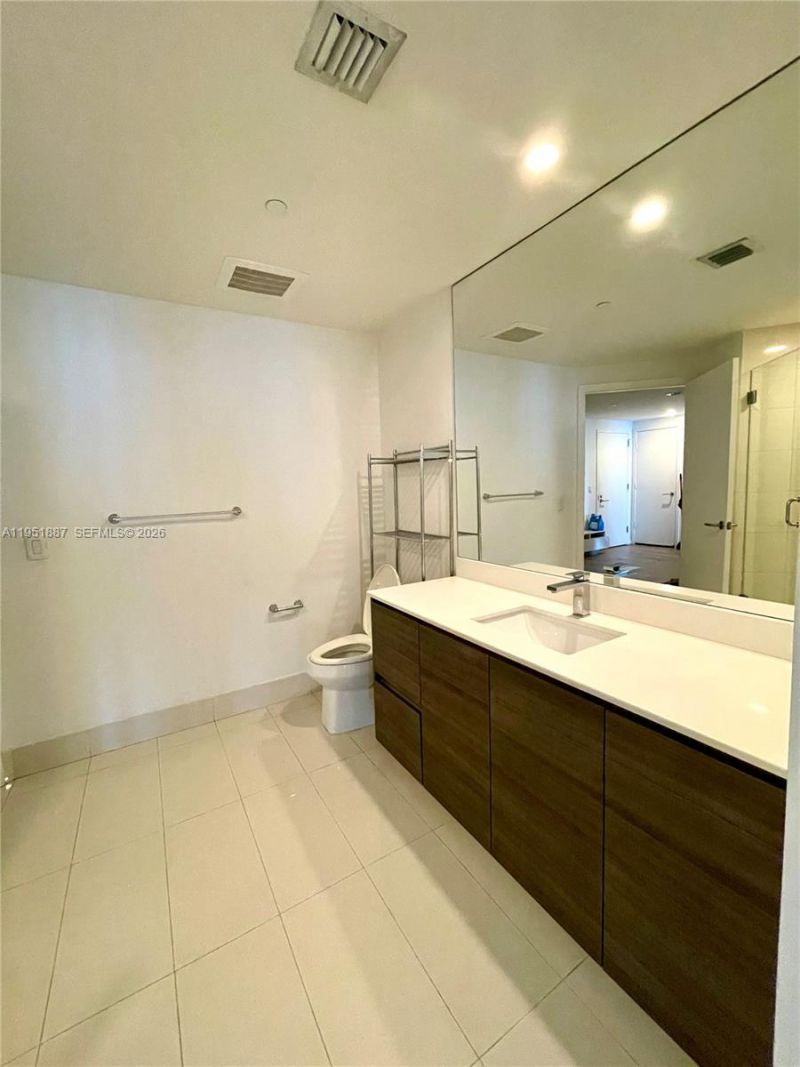 1100 S Miami Ave , Unit 2111, Miami, FL 33130 Photo