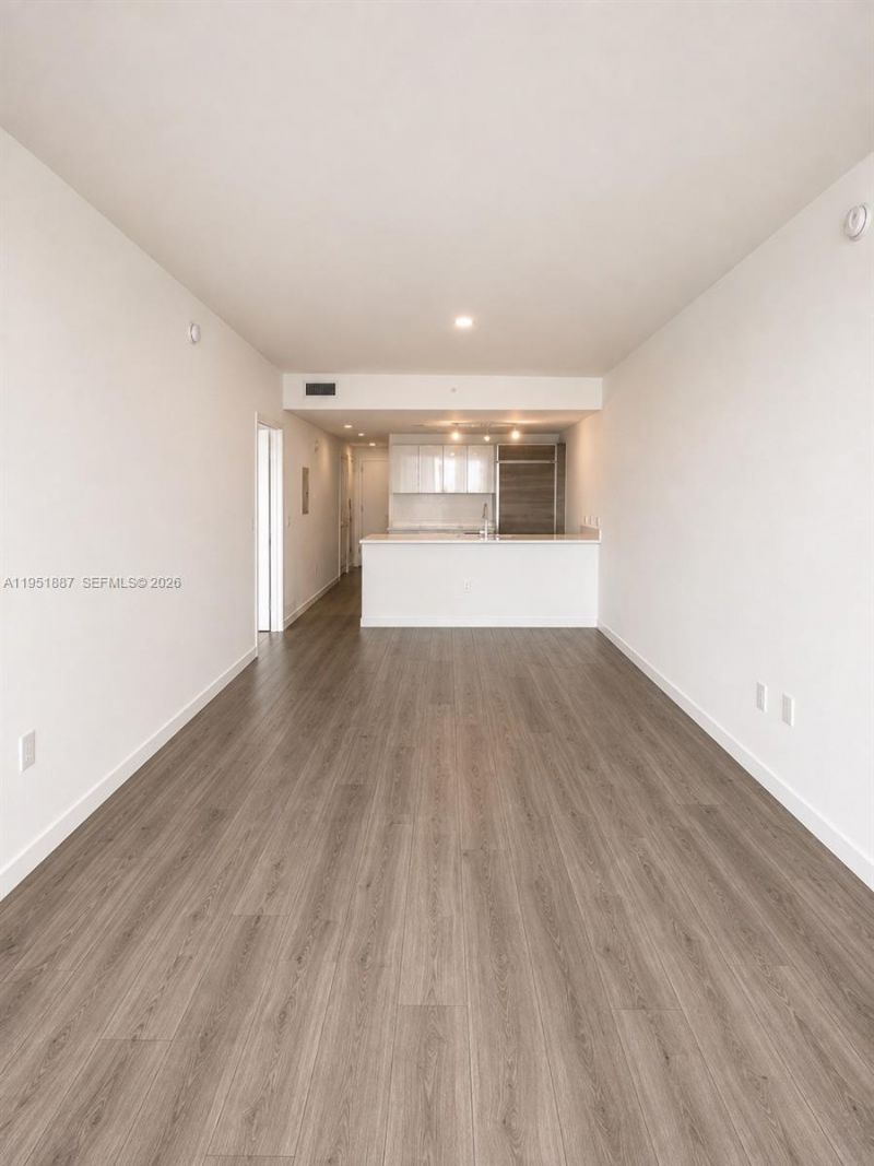 1100 S Miami Ave, Unit 2111, Miami, FL 33130 Photo