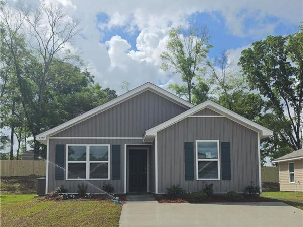 7719 Oakmont Drive N, Theodore, AL 36582