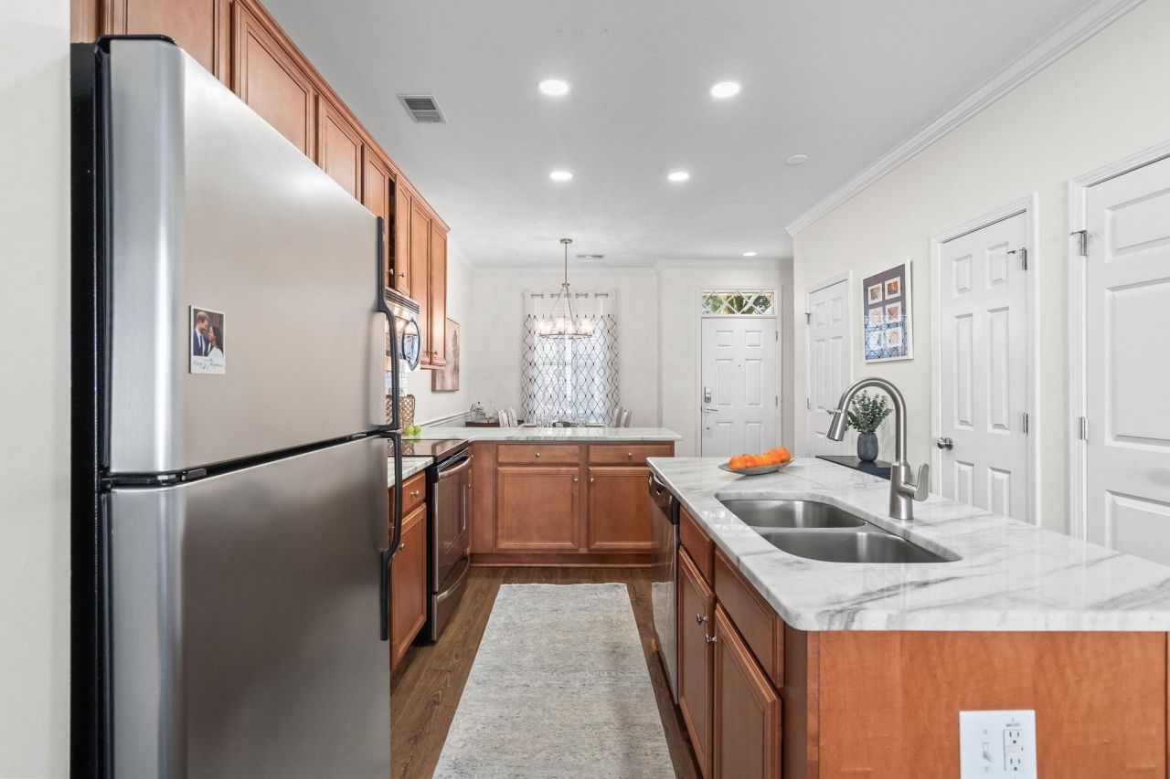 3500 Alexandria Ave. Photo 18