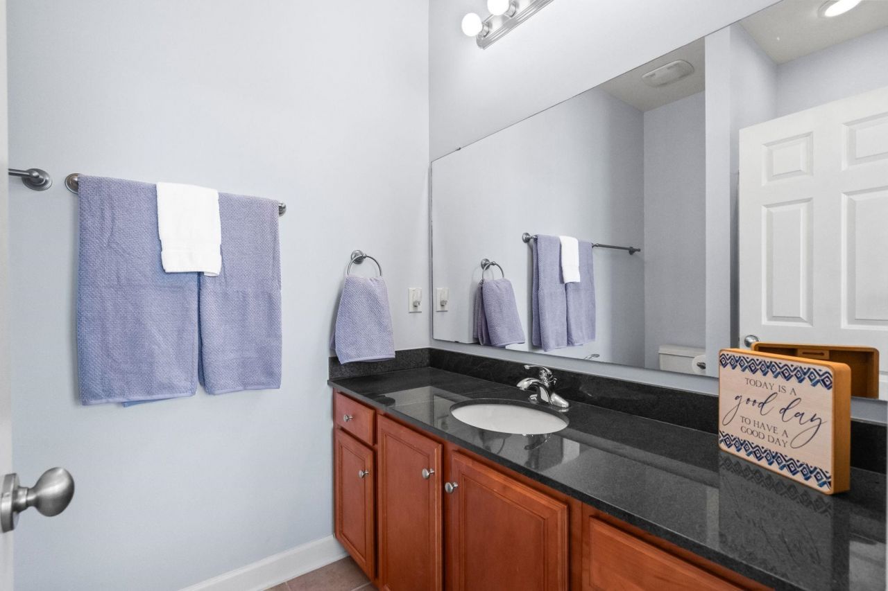 3500 Alexandria Ave. Photo 27