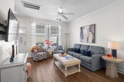 3500 Alexandria Ave. photo 4