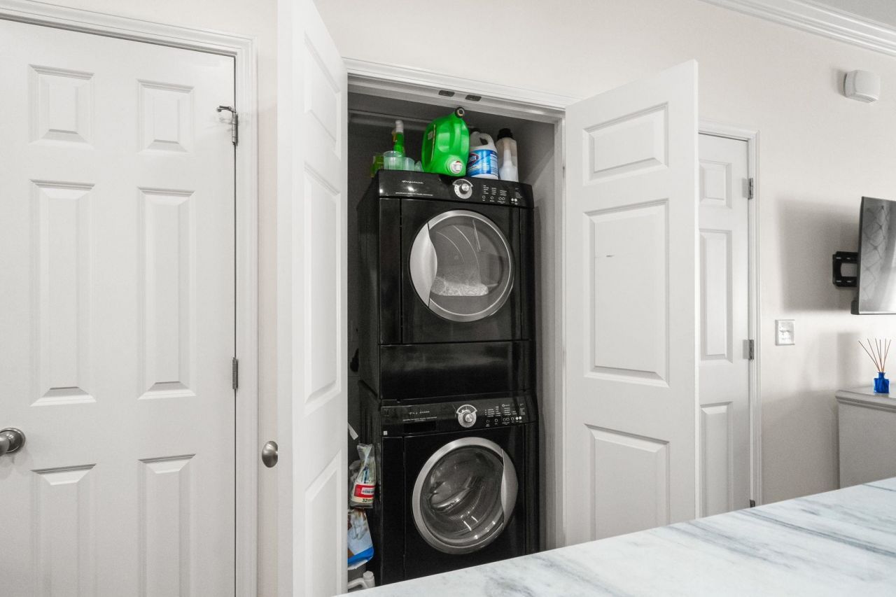 3500 Alexandria Ave. Photo 30