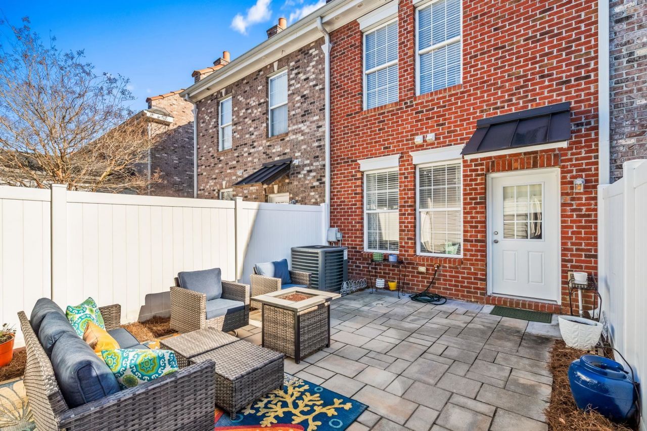 3500 Alexandria Ave. Photo 6