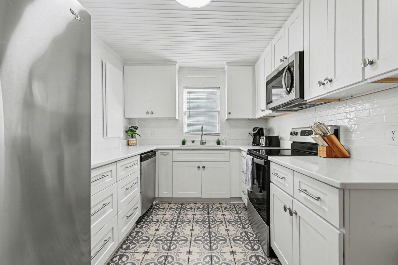 6210 Nixon St. Photo 12