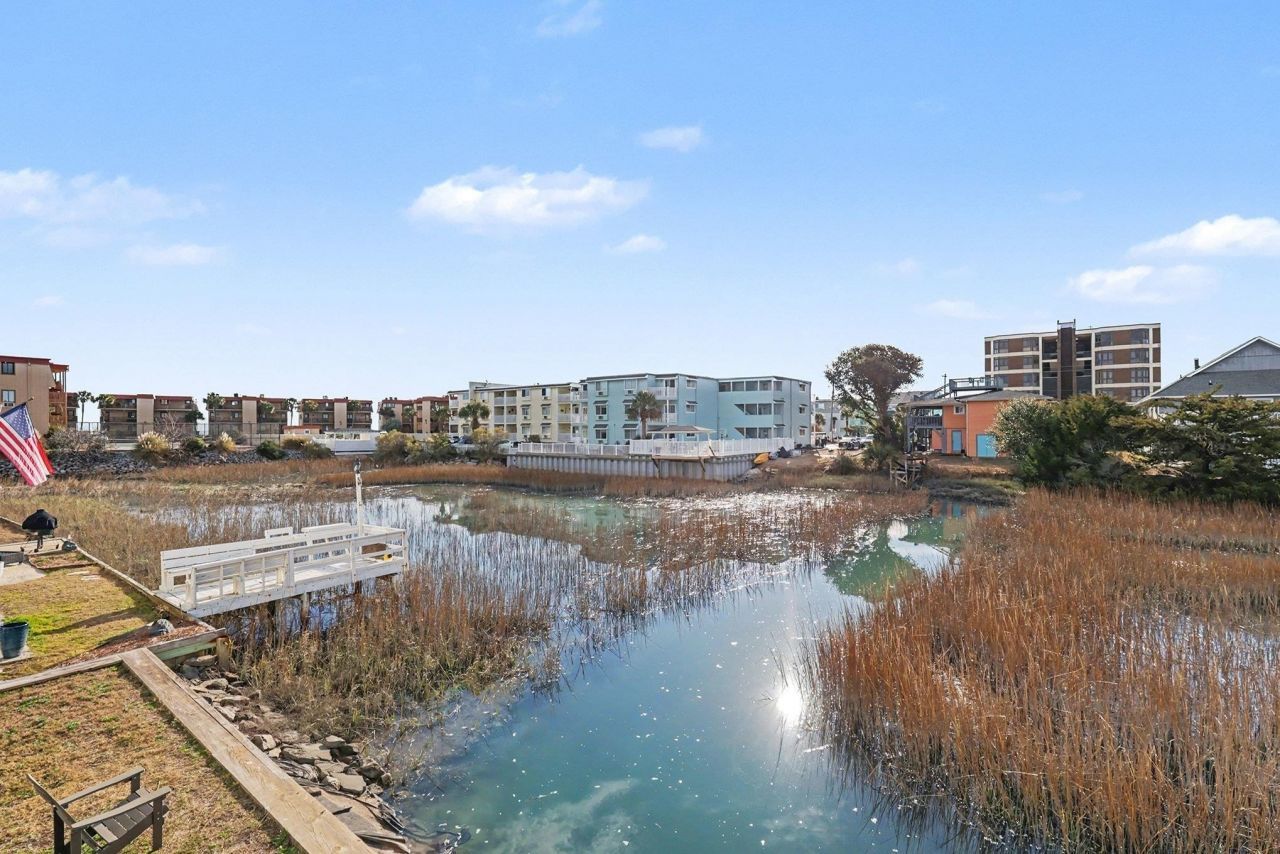 6210 Nixon St. Photo 4