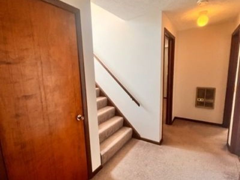 17974 1st Street, Beloit, OH 44609 Photo 2