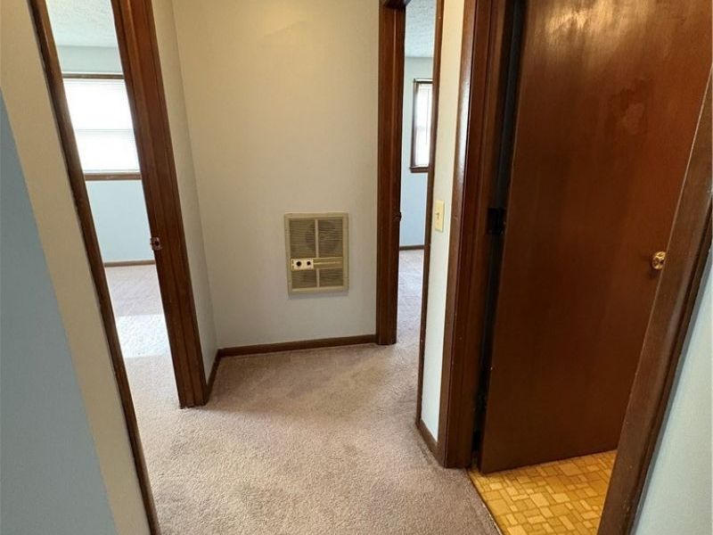 17974 1st Street, Beloit, OH 44609 Photo 8