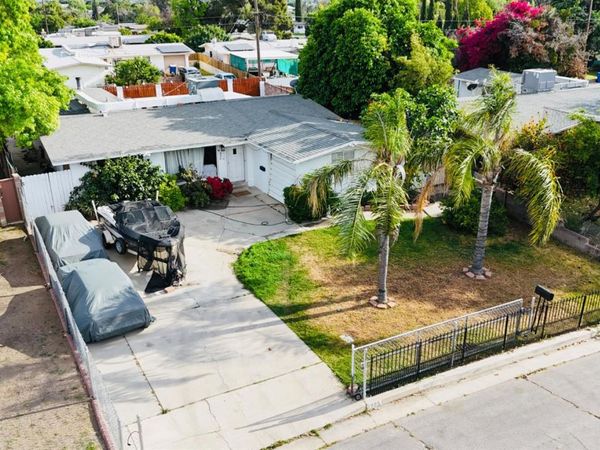 925 Radcliffe Avenue, Bakersfield, CA 93305