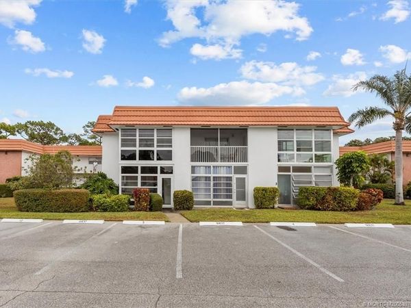 2600 SE Ocean Boulevard, Unit E5, Stuart, FL 34996