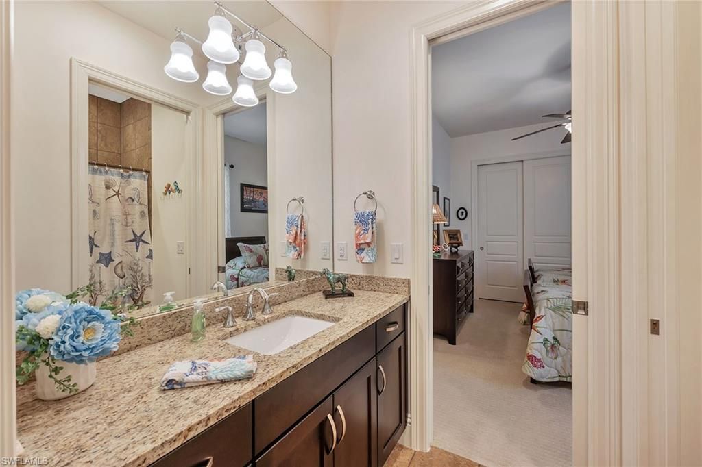 9087 Breakwater Dr, Naples, FL 34120 Photo