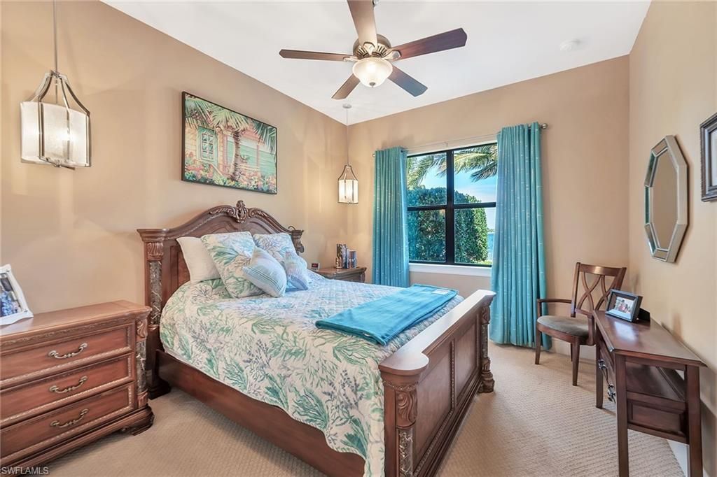 9087 Breakwater Dr, Naples, FL 34120 Photo