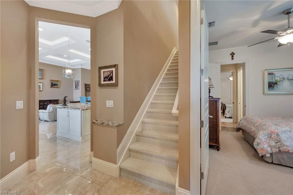 9087 Breakwater Dr, Naples, FL 34120 Photo