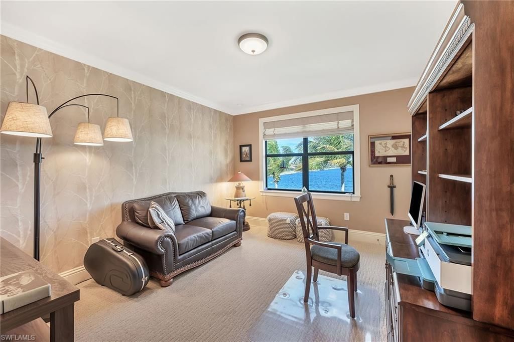 9087 Breakwater Dr, Naples, FL 34120 Photo