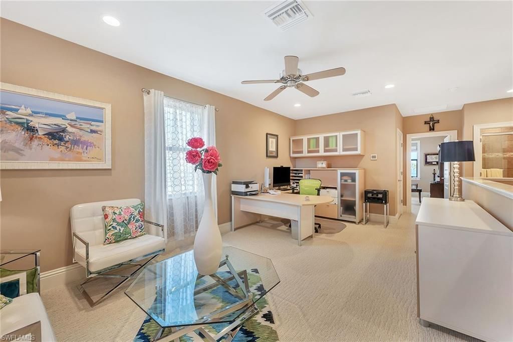 9087 Breakwater Dr, Naples, FL 34120 Photo