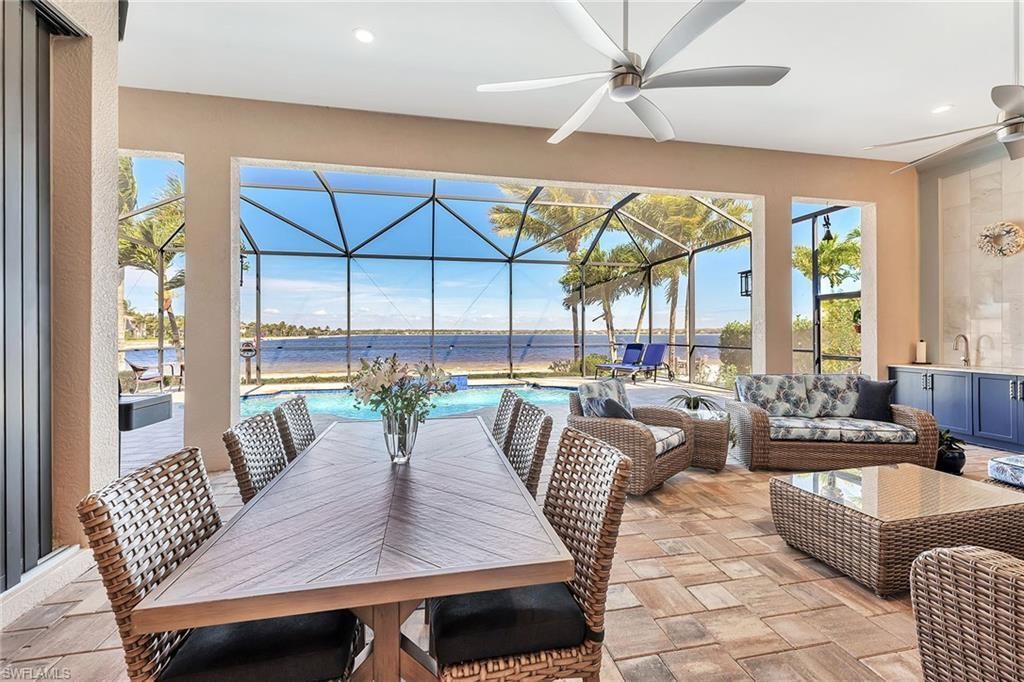 9087 Breakwater Dr, Naples, FL 34120 Photo