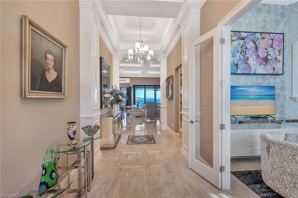 9087 Breakwater Dr, Naples, FL 34120 Photo