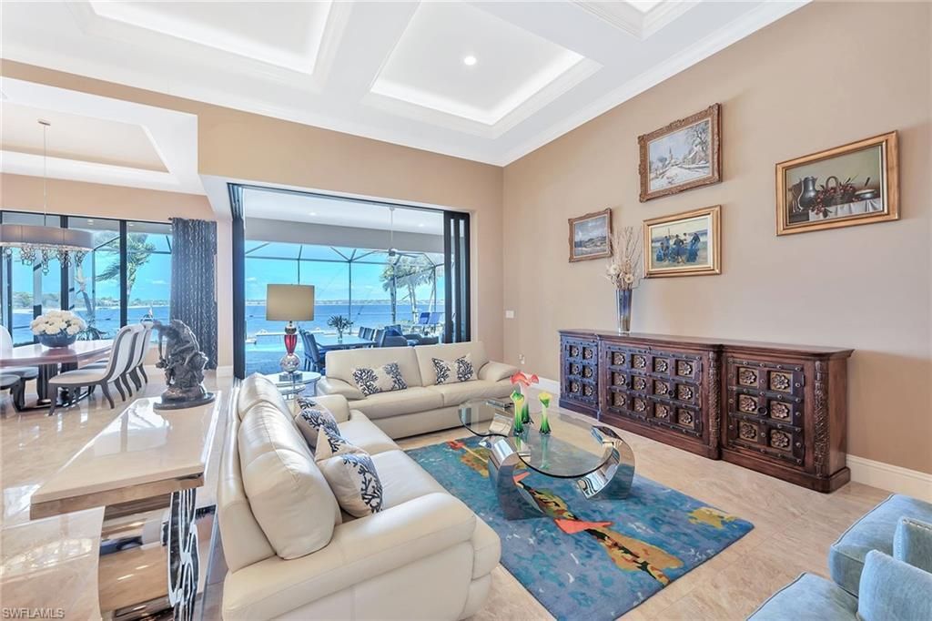 9087 Breakwater Dr, Naples, FL 34120 Photo