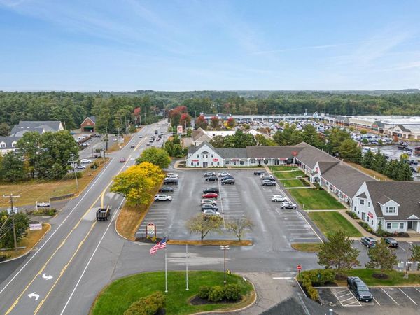 29 Lafayette Road, Unit B, North Hampton, NH 03862