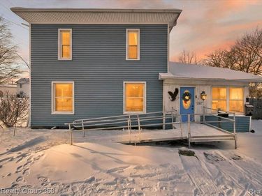 121 Livingston Street, Howell, MI 48843