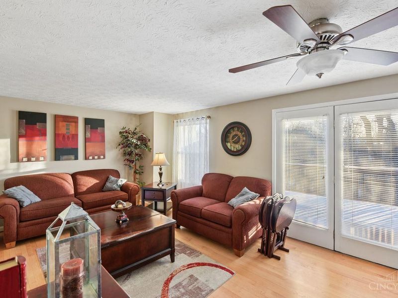 3030 Stratford Court, Loveland, OH 45140 Photo 13