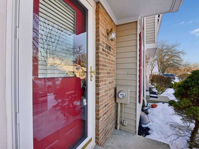 3030 Stratford Court, Loveland, OH 45140 Photo 3