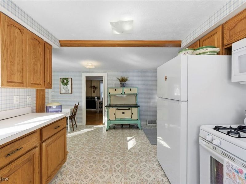 4454 S Ridge Road, Perry, OH 44081 Photo 8