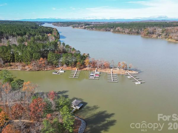 3084 Mount Harvard Court , Connelly Springs, NC 28612