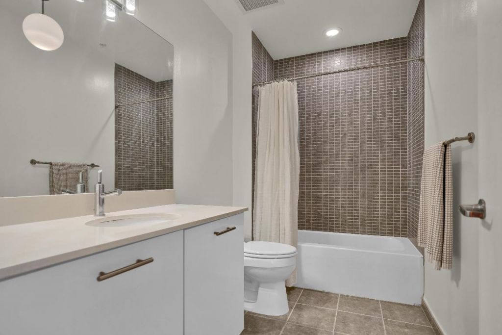 3470 E Coast Ave Avenue, Unit H2710, Miami, FL 33137 Photo