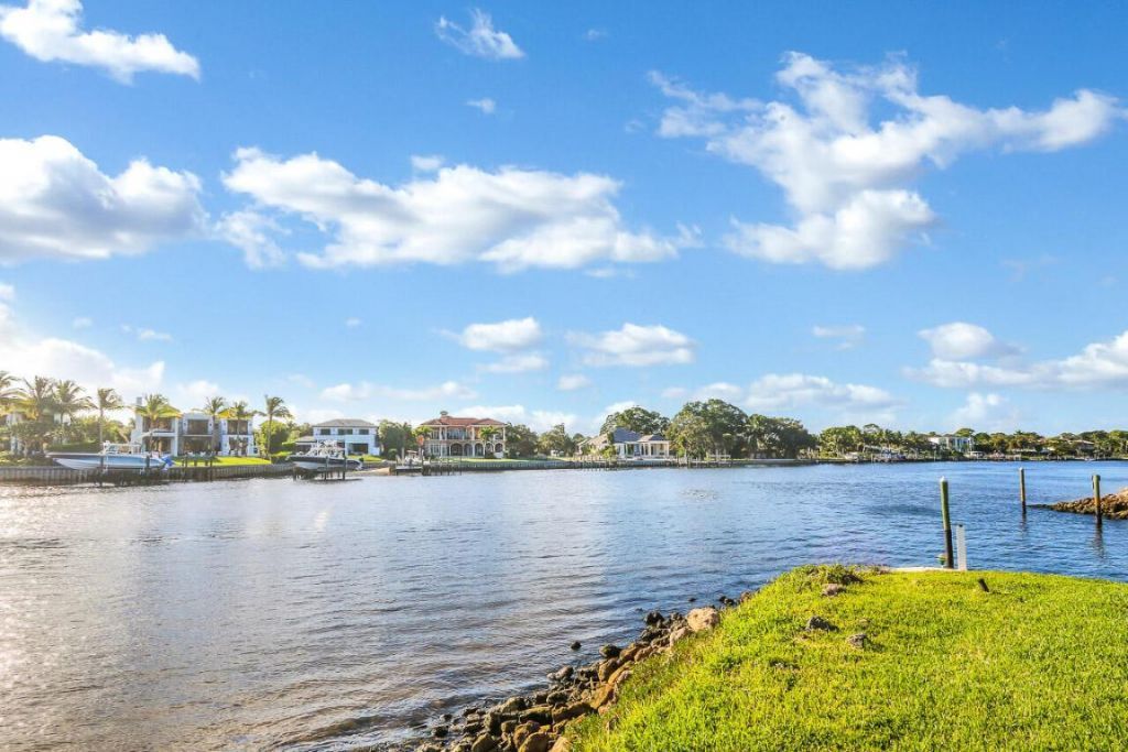 1801 Marina Isle Way, Unit 502, Jupiter, FL 33477 Photo