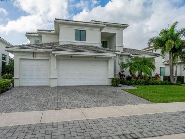 6950 NW 27th Avenue, Boca Raton, FL 33496