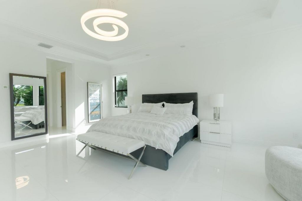 6950 NW 27th Avenue, Boca Raton, FL 33496 Photo