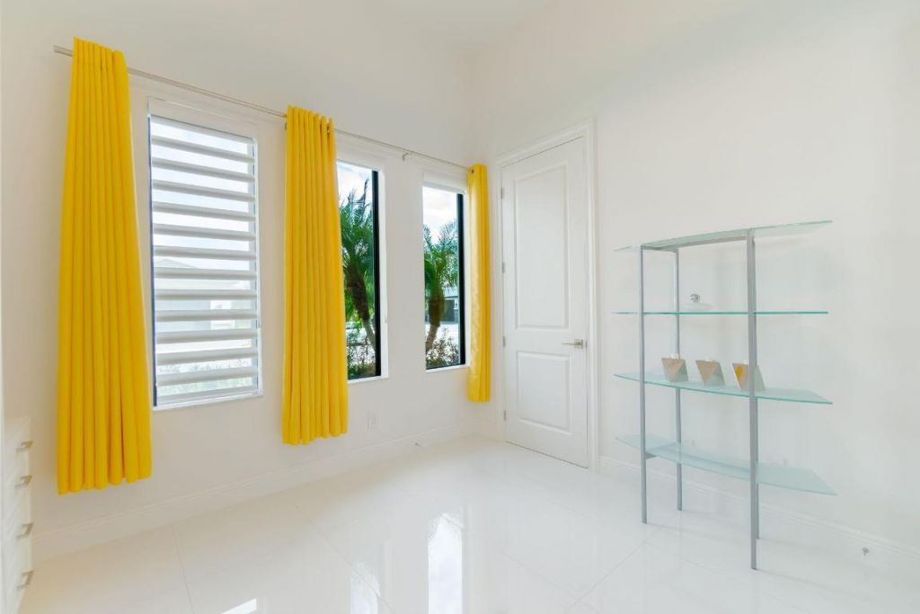 6950 NW 27th Avenue, Boca Raton, FL 33496 Photo