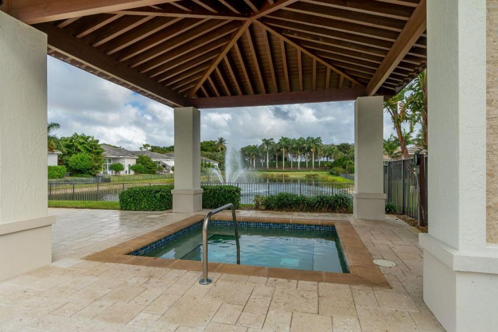 6950 NW 27th Avenue, Boca Raton, FL 33496 Photo